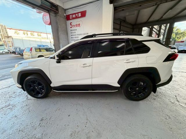 2021年RAV4 最頂級ADVENTURE 4WD 全地形制霸休旅 戶外玩家首選 認證車 里程保證  第6張相片
