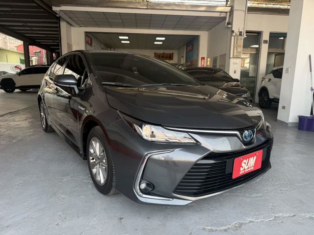 2023年ALTIS 油電尊爵版 原鈑件 行車安靜順暢 主動安全配備齊全 妥善率高 通勤族首選 認證車  第2張相片