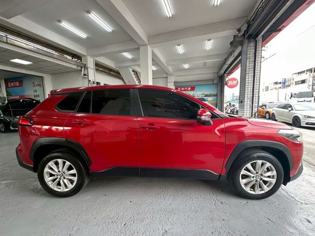2022年COROLLA CROSS 豪華版 家庭首選神車 空間超給力 ACC主動車距維持/車道偏移警示 認證車  第5張相片