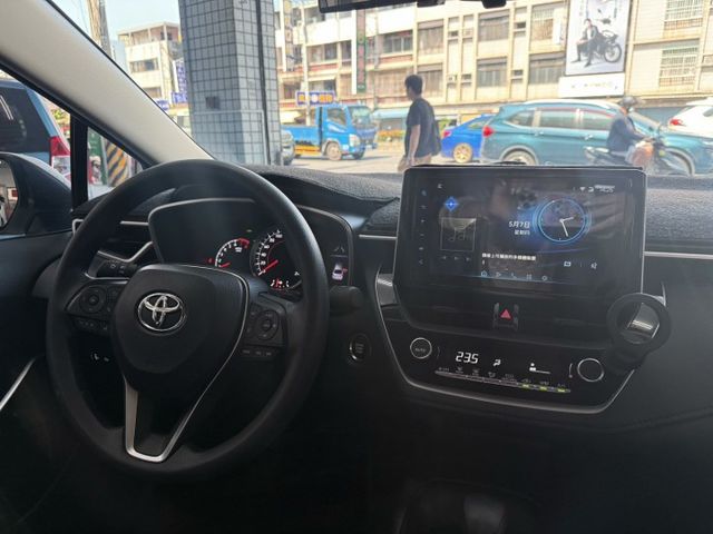 2024年ALTIS 豪華+版 熱銷經典 國民神車再升級 省油耐開 高妥善率 認證車  第9張相片