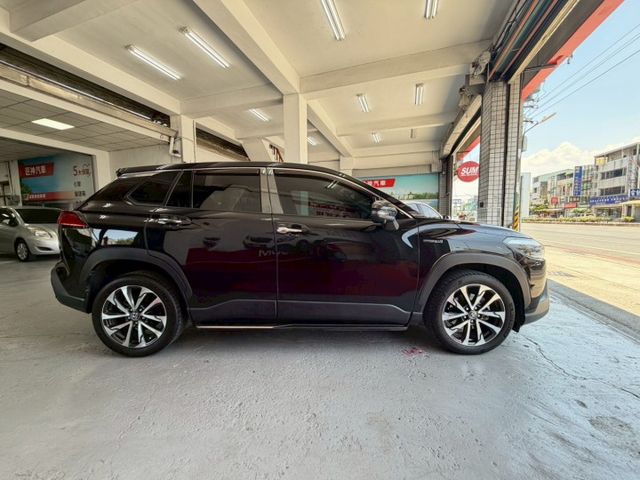 2022年COROLLA CROSS 油電旗艦版 高妥善率 認證車 休旅大空間 出遊通勤皆適合 里程保證  第5張相片