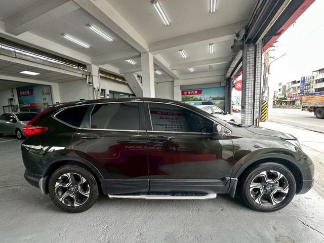 2018年CR-V VTI-S版 動力充沛 省油好開 熱門休旅車代表 定速/渦輪增壓/倒車顯影 認證車  第5張相片