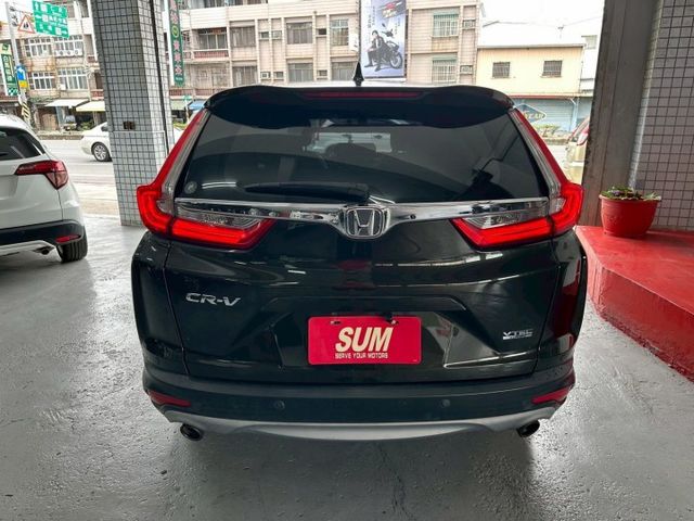 2018年CR-V VTI-S版 動力充沛 省油好開 熱門休旅車代表 定速/渦輪增壓/倒車顯影 認證車  第16張相片