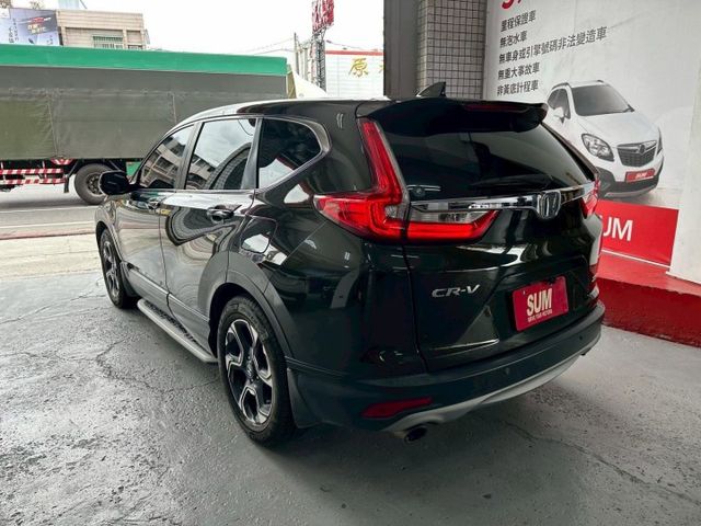 2018年CR-V VTI-S版 動力充沛 省油好開 熱門休旅車代表 定速/渦輪增壓/倒車顯影 認證車  第17張相片