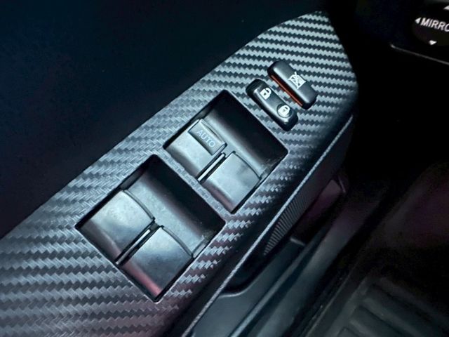 2013年式RAV4 E版 經典休旅首選 高妥善率品牌 家庭出遊或通勤代步皆適合 認證車 里程保證  第12張相片