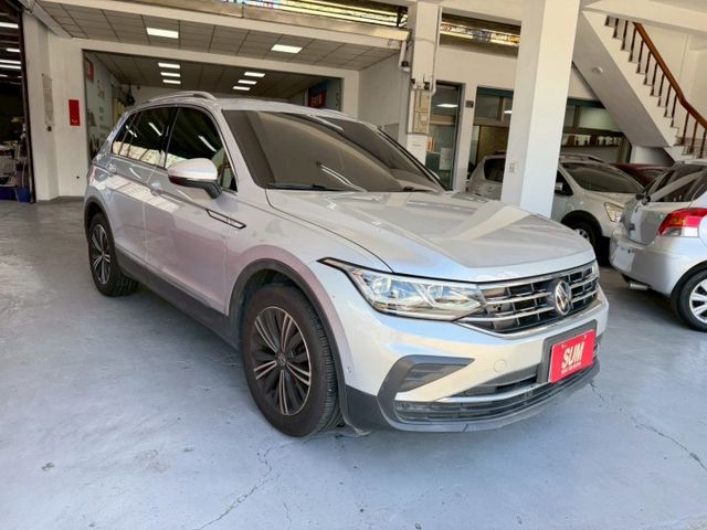 2023年TIGUAN 280TSI 頂級版 換檔迅速動力充沛 省油好開 盲點偵測/免KEY/電動尾門/記憶座椅 認證車  第2張相片
