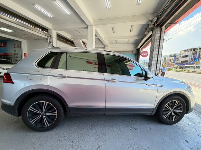 2023年TIGUAN 280TSI 頂級版 換檔迅速動力充沛 省油好開 盲點偵測/免KEY/電動尾門/記憶座椅 認證車  第5張相片