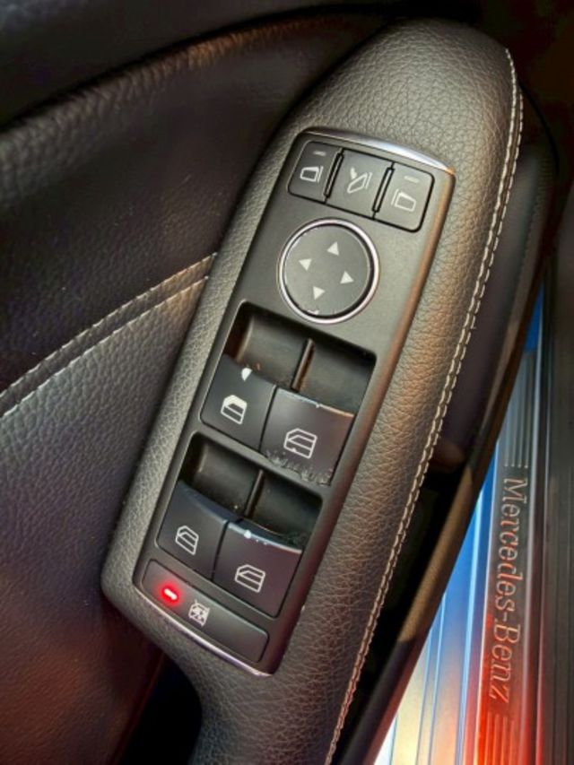 2013年M-Benz B180 總代理 高CP值進口小車 專用安卓機+360環景  雙系統Carplay 認證車  第13張相片
