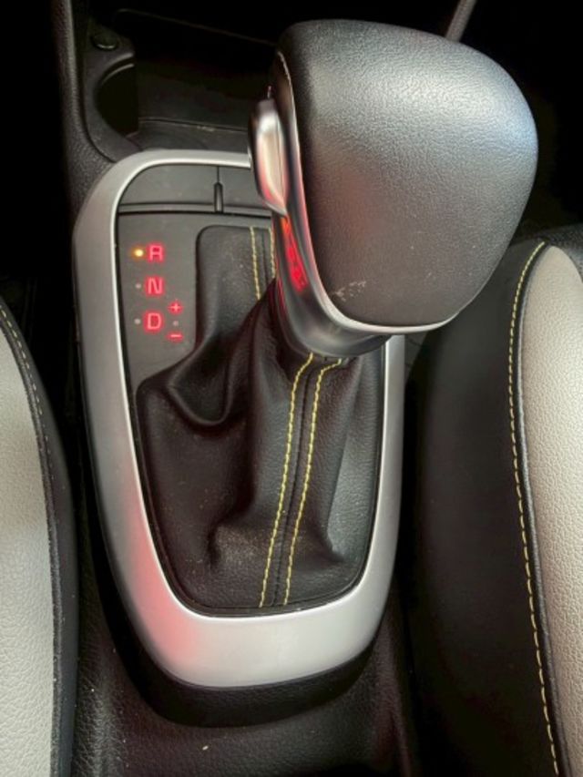 2023年PICANTO X-LINE版 原廠保固中 都會跨界小鋼炮 省油又有型的都會小車 認證車 里程保證  第10張相片