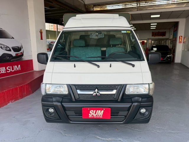 2019年DELICA 2.4篷式 手排 實跑15萬公里 實力派貨車 耐操耐載的工作好夥伴 遮風避雨載貨更安心 里程保證  第3張相片