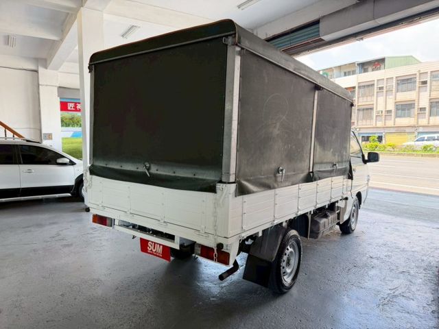 2019年DELICA 2.4篷式 手排 實跑15萬公里 實力派貨車 耐操耐載的工作好夥伴 遮風避雨載貨更安心 里程保證  第13張相片
