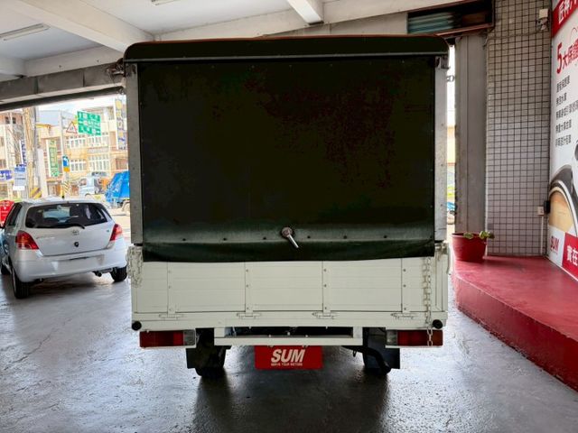 2019年DELICA 2.4篷式 手排 實跑15萬公里 實力派貨車 耐操耐載的工作好夥伴 遮風避雨載貨更安心 里程保證  第14張相片