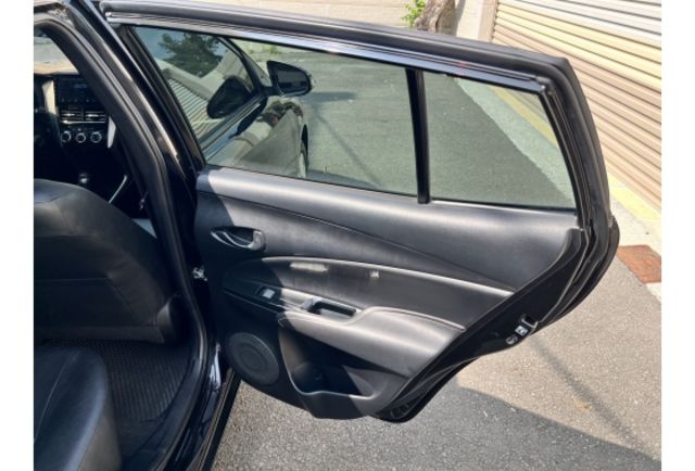 Toyota YARIS  第9張相片
