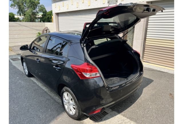 Toyota YARIS  第11張相片