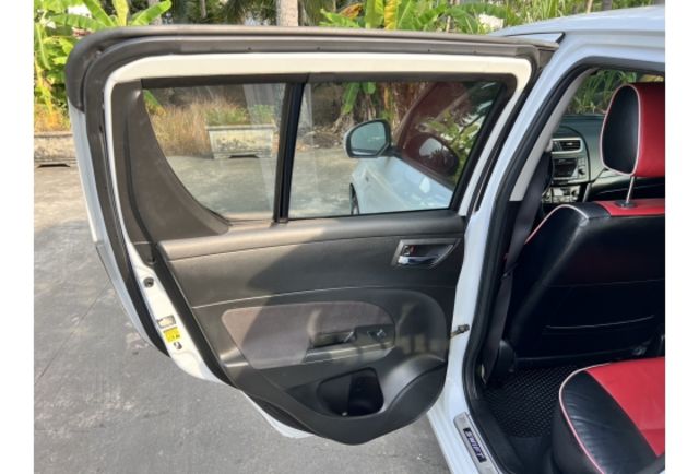 Suzuki SWIFT  第8張相片
