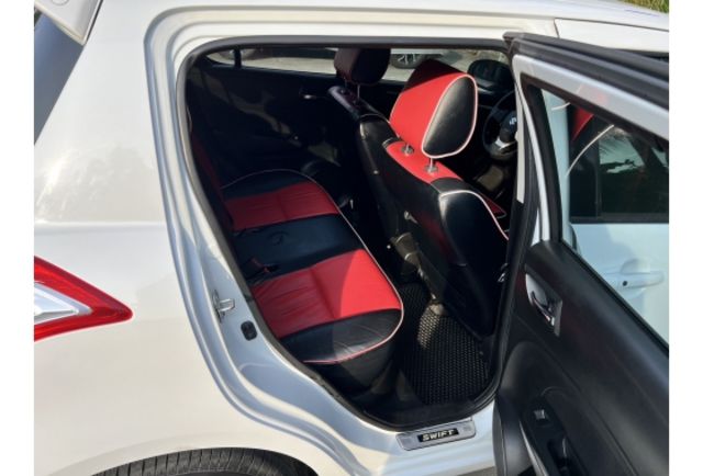 Suzuki SWIFT  第13張相片