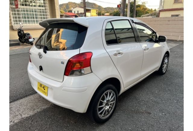 Toyota YARIS  第7張相片