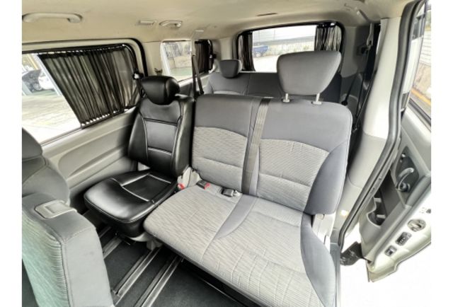 Hyundai STAREX  第7張相片