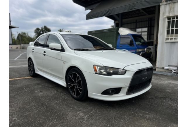 Mitsubishi FORTIS  第2張相片