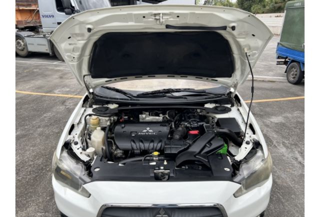 Mitsubishi FORTIS  第3張相片