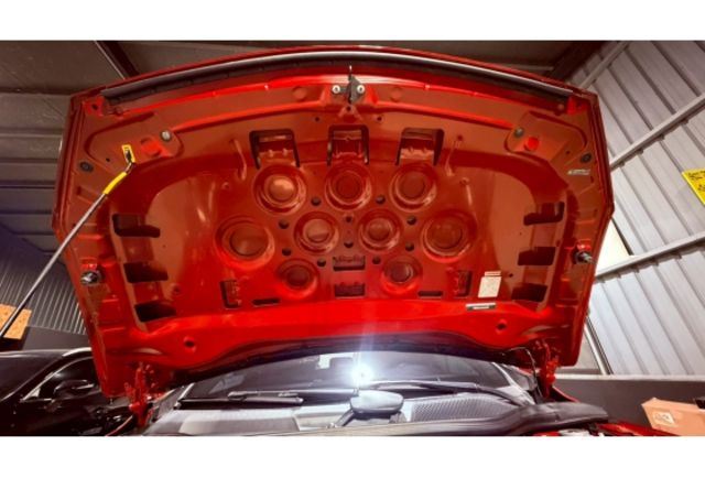 2016 Infiniti Q30 1.6 深紅色 小型家庭房車  第10張相片