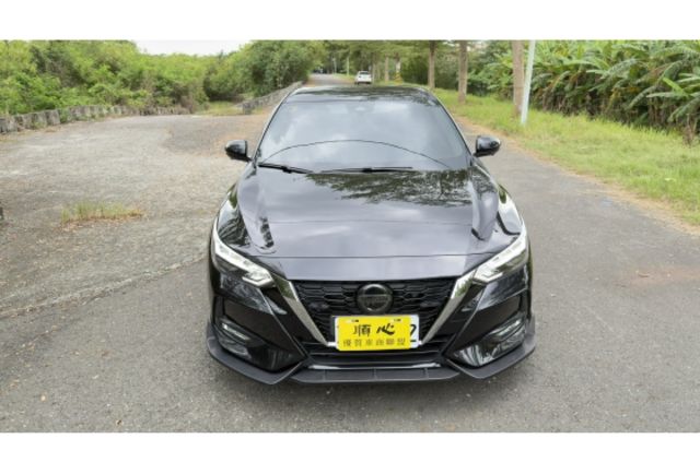 Nissan  2022 Sentra  1.6旗艦版 黑色  第4張相片