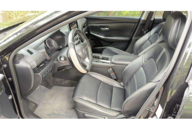 Nissan  2022 Sentra  1.6旗艦版 黑色  第7張相片