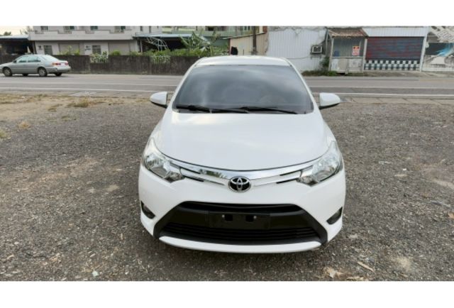 2017 Toyota Vios 1.5 國產經典白  第4張相片