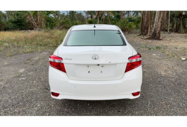 2017 Toyota Vios 1.5 國產經典白  第8張相片