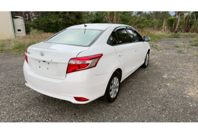 2017 Toyota Vios 1.5 國產經典白  第19張相片