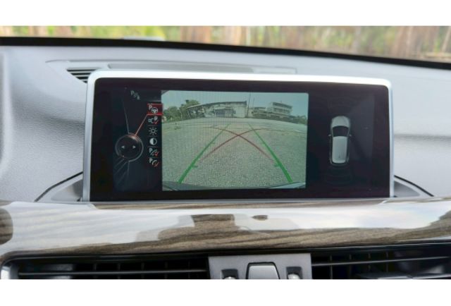 2015 BMW  X1  2015 BMW X1 黑色  第17張相片