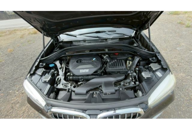 2015 BMW  X1  2015 BMW X1 黑色  第21張相片