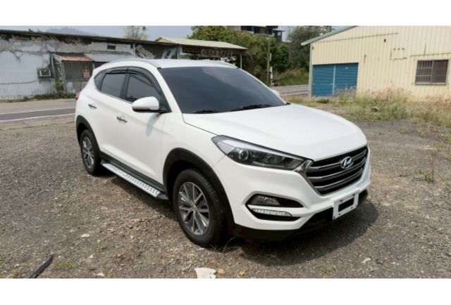 2016年 Hyundai Tucson 白色 柴油魅力  第1張相片
