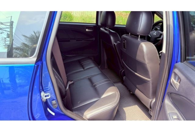 2021 Mitsubishi Colt 輕盈藍  第17張相片