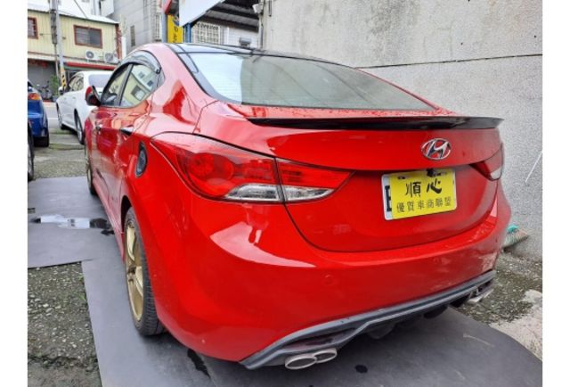 Hyundai ELANTRA  第2張相片