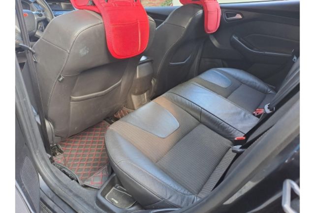 Ford FOCUS  第7張相片