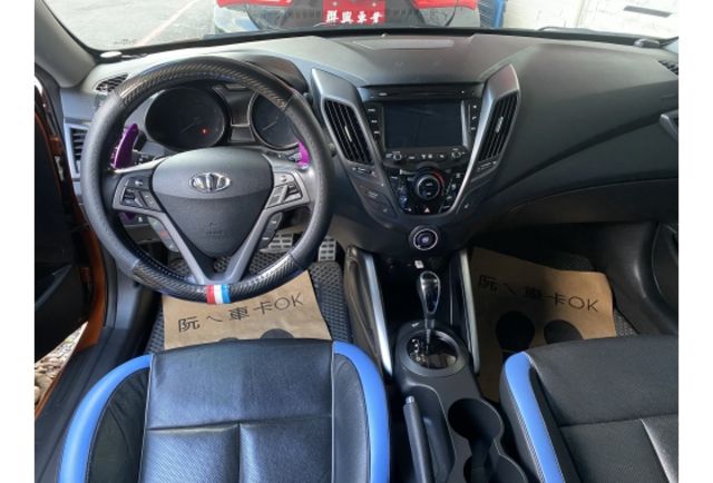 Hyundai Veloster Turbo  第3張相片