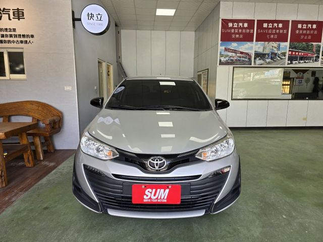 快立嚴選❱❱❱ⓎⒺⓈ認證車2021年7月領牌【小改款雅緻✚型】極光銀✲僅跑九萬六❏原漆原鈑件❏七安❏防滑❏原廠保養保固中  第3張相片