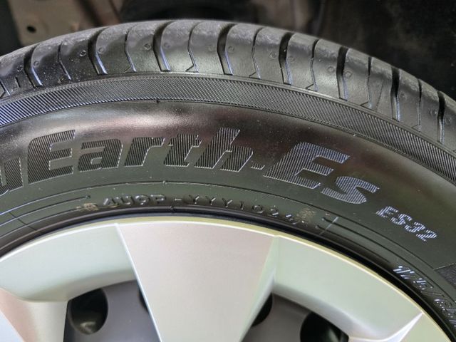 快立嚴選❱❱❱ⓎⒺⓈ認證車2021年7月領牌【小改款雅緻✚型】極光銀✲僅跑九萬六❏原漆原鈑件❏七安❏防滑❏原廠保養保固中  第8張相片