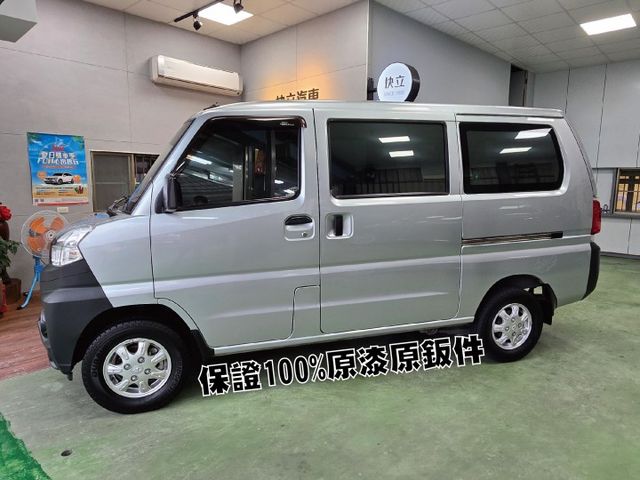 快立嚴選❱❱❱ⓎⒺⓈ認證車2021年9月【自排廂型車】冰鑽銀✲僅跑四萬八❏原漆原鈑件❏盲點❏定速❏防滑❏四輪新❏原廠保養  第3張相片
