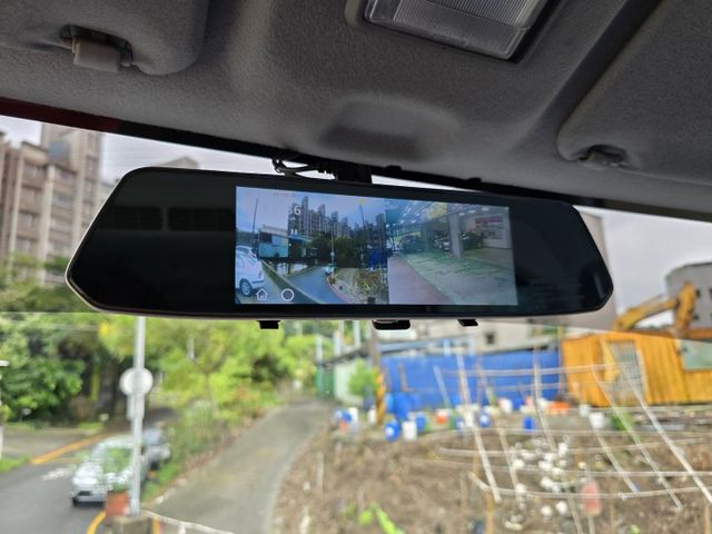 快立嚴選❱❱❱ⓎⒺⓈ認證車2021年9月【自排廂型車】冰鑽銀✲僅跑四萬八❏原漆原鈑件❏盲點❏定速❏防滑❏四輪新❏原廠保養  第16張相片