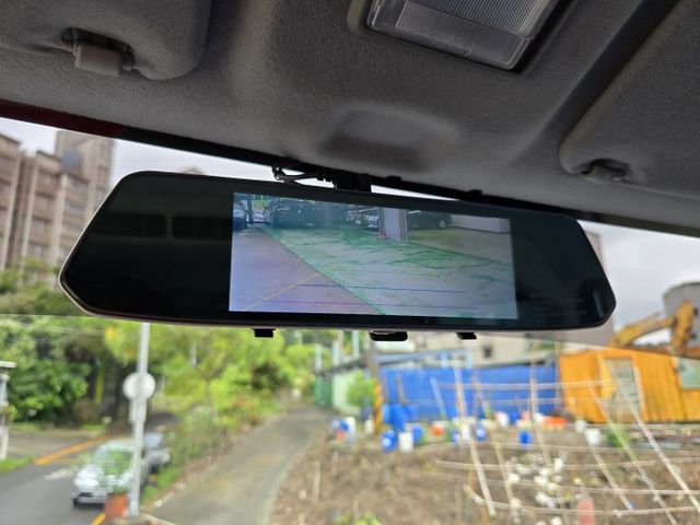 快立嚴選❱❱❱ⓎⒺⓈ認證車2021年9月【自排廂型車】冰鑽銀✲僅跑四萬八❏原漆原鈑件❏盲點❏定速❏防滑❏四輪新❏原廠保養  第17張相片