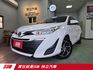快立嚴選❱❱❱ⓎⒺⓈ認證車2018年【精裝版】雪貂白✴僅跑十三萬❏雙色鋁圈❏定速❏防滑❏一手車❏四輪新❏代步首選❏可全貸  第1張縮圖