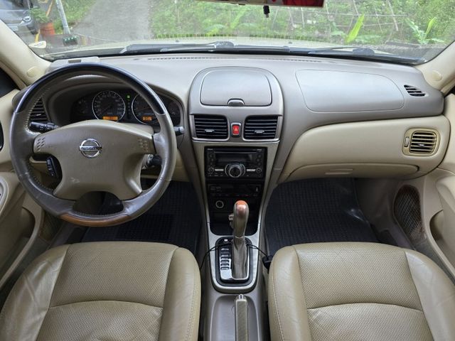 快立嚴選❱❱❱ⓎⒺⓈ認證車2005年型式1.8【優質代步車】璀璨金✲僅跑十六萬❏里程保證❏全車100%原鈑件❏四輪新☆  第12張相片