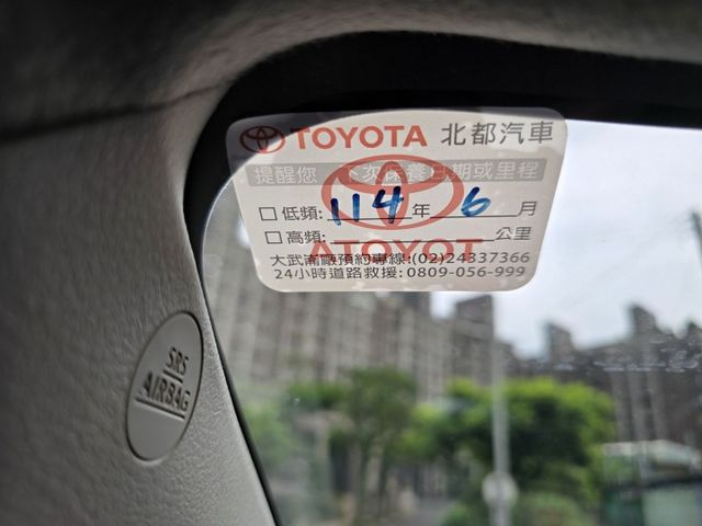 快立嚴選❱❱❱ⓎⒺⓈ認證車2019年型式【七人座〃豪華✚版】雪貂白✲原鈑件❏雙電動側滑門❏六安❏安卓機❏原廠保養❏可全貸  第8張相片