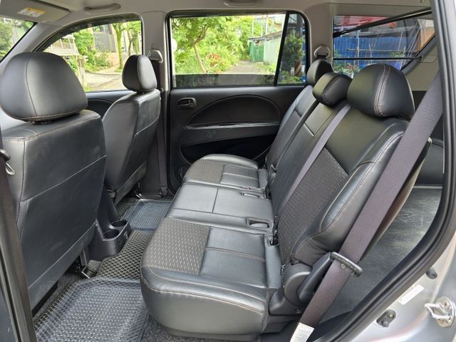 快立嚴選❱❱❱ⓎⒺⓈ認證車2021年【2.4精裝型】星鑽銀✴僅跑四萬九❏防滑❏光感應頭燈❏日型燈❏商旅兩用車首選❏可全貸  第14張相片