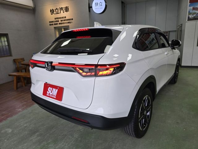 快立嚴選❱❱❱ⓎⒺⓈ認證車2022年6月【S+勁化環景版】雲朵白♡僅跑一萬❏原漆原鈑件❏ACC❏一手車❏原廠五年保固中✧  第5張相片