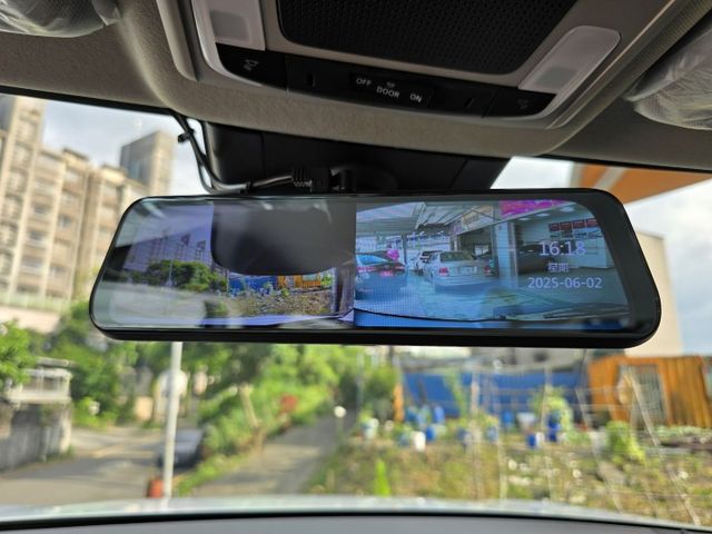 快立嚴選❱❱❱ⓎⒺⓈ認證車2023年7月【勁化環景版】雲朵白♡僅跑三萬七❏原漆原鈑件❏安卓機❏四輪新❏原廠保固❏可全額貸  第13張相片
