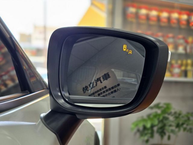 快立嚴選❱❱❱ⓎⒺⓈ認證車2019年【旗艦型】晶瓷白✴僅跑七萬❏原鈑件❏全速域跟車❏HUD❏盲點❏四輪新❏一手車❏可全貸  第6張相片