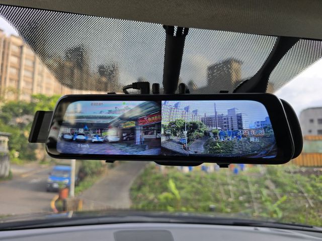 快立嚴選❱❱❱ⓎⒺⓈ認證車2016年型式【Sky-G 2WD】星燦藍✴小改款❏僅跑十一萬❏原鈑件❏安卓影音❏六安❏可全貸  第12張相片